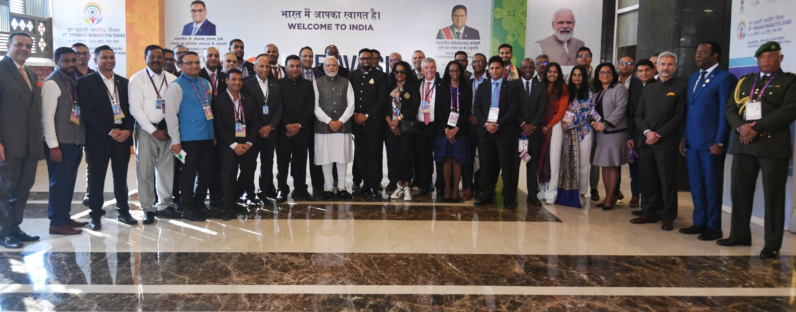 President Ali and members of the Guyana delegation at Pravasi Bharatiya Divas 2023